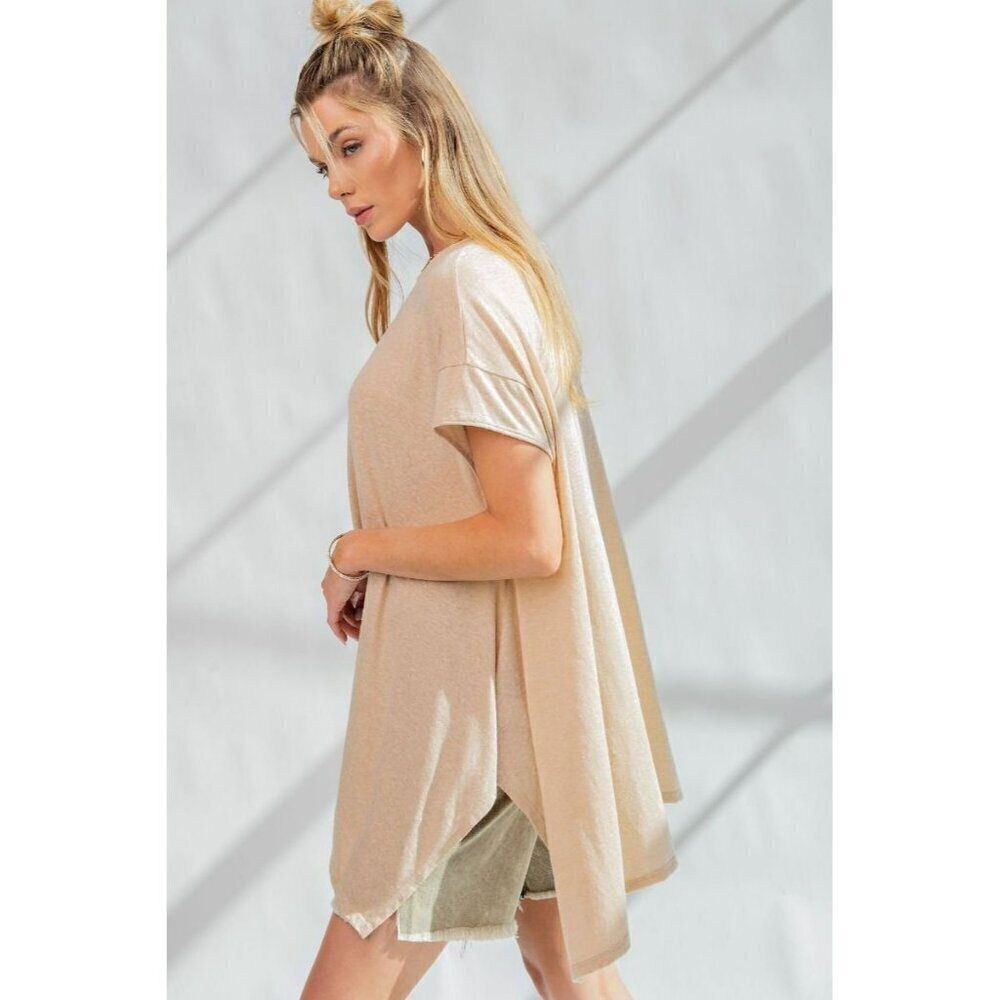 Weekender Legging Friendly Tunic Top in Khaki - Picture 4 of 5